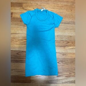 Lululemon swiftly tech short sleeve
